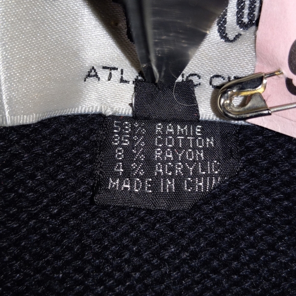 Vintage Fall Autumn Embroidered Beaded Embellished Black Cardigan - Picture 11 of 12